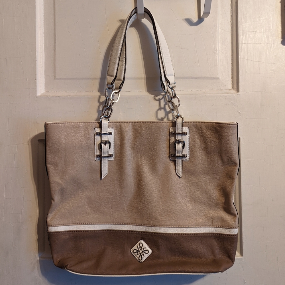 Simply Vera Wang Purse